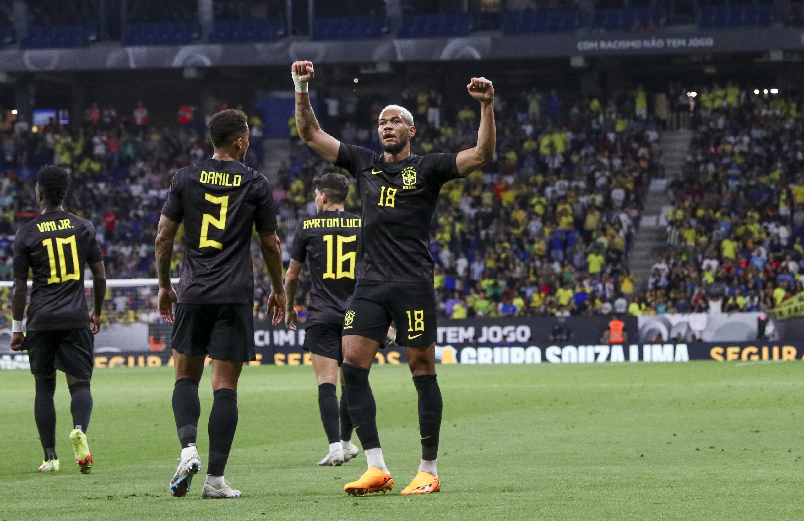 Brasil encara Senegal no último amistoso antes do início das Eliminatórias