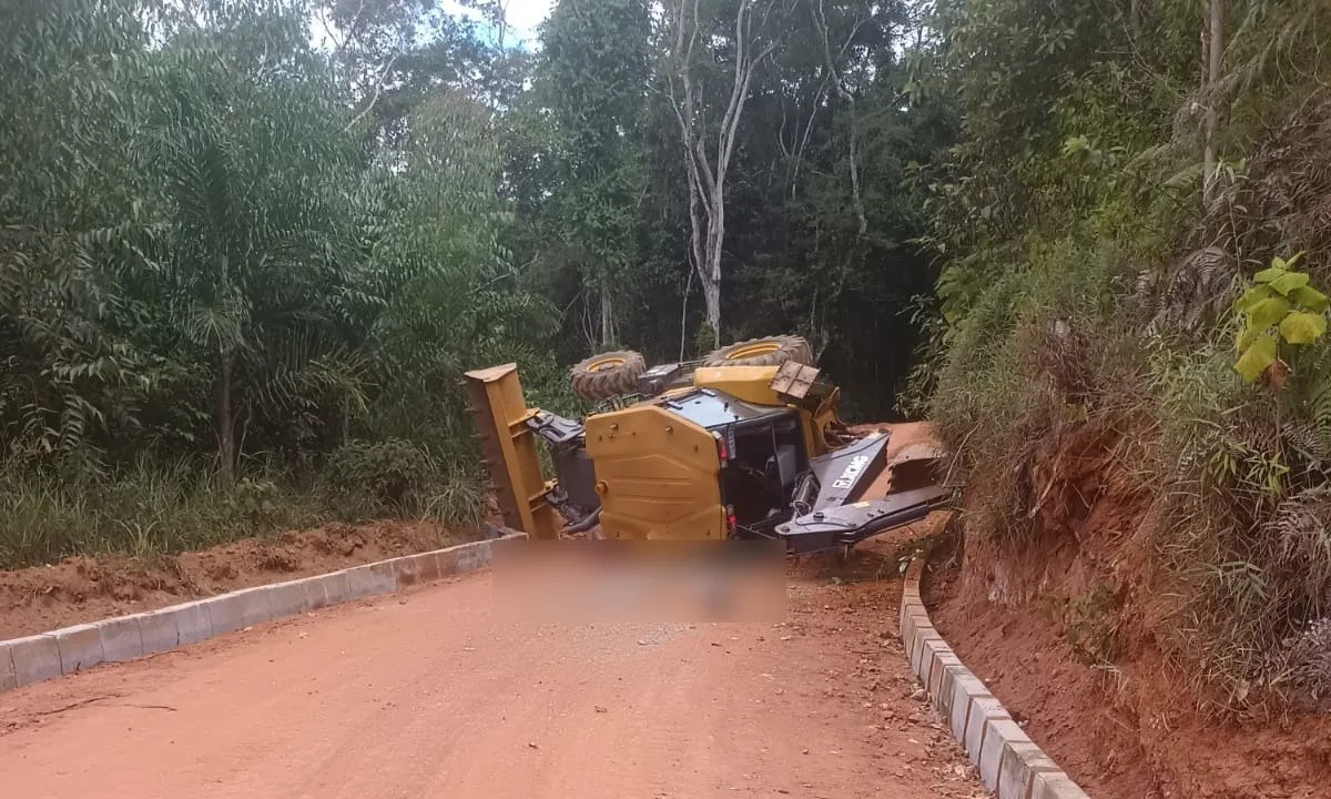 Servidor de Santa Leopoldina morre esmagado por retroescavadeira