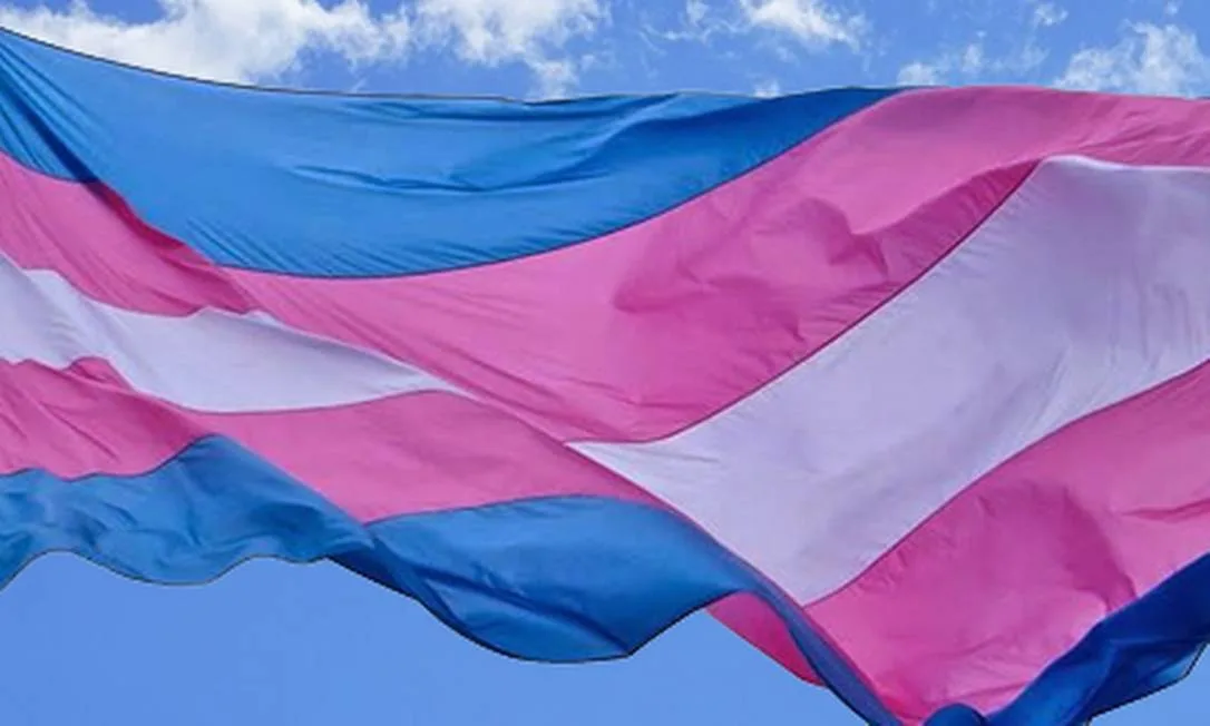 Mudança de nome e gênero de pessoas trans cresce no ES e no Brasil