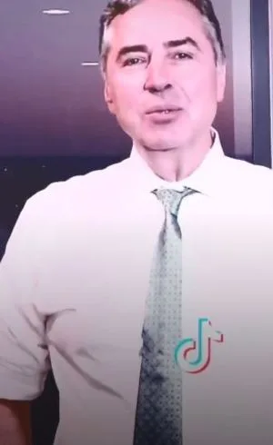 Ministro Luís Roberto Barroso inaugura perfil do TSE no TikTok