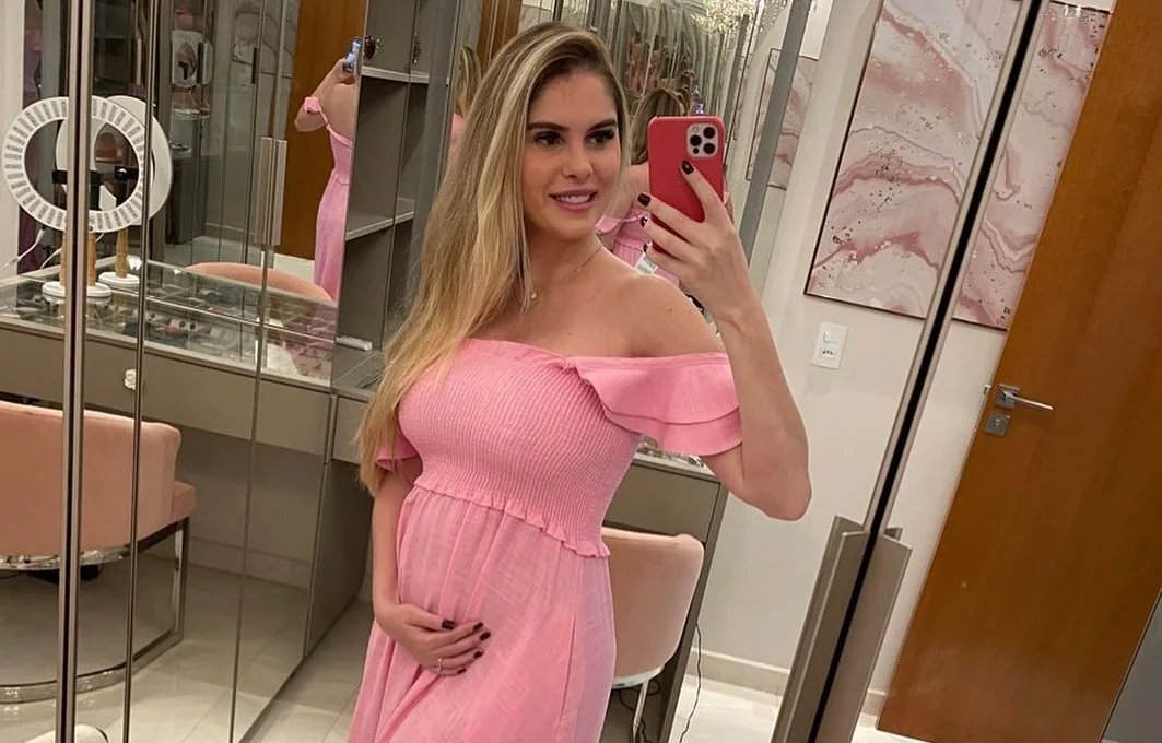 Bárbara Evans sofre falta de ar em gravidez do 1º filho: "Cansada"