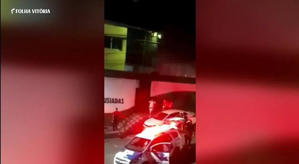 Jovem é preso após roubar bolsa de mulher em Cariacica