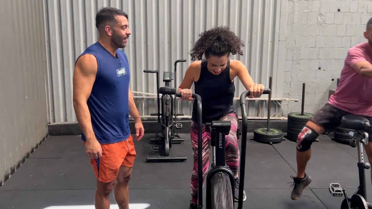 VÍDEO | Jovem explica segredo para perder 25 quilos com o Crossfit