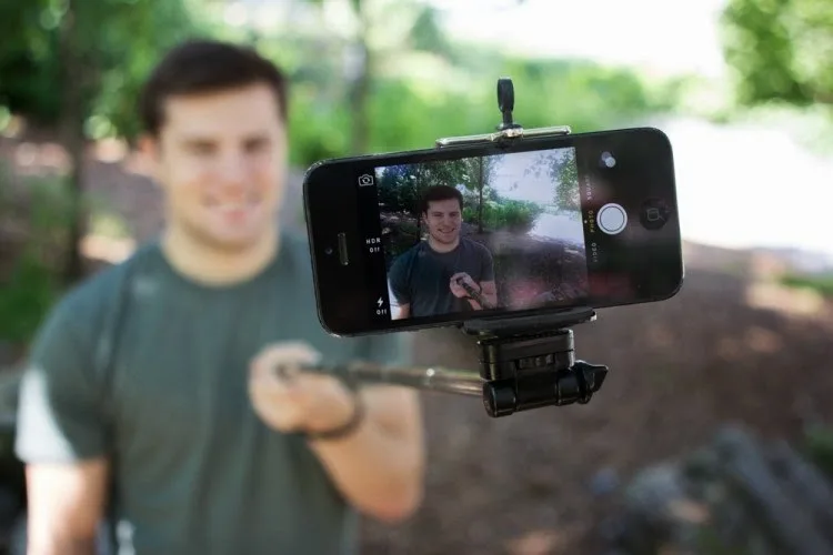 "Pau de selfie" está proibido na avenida. Confira o que pode levar para o Sambão!