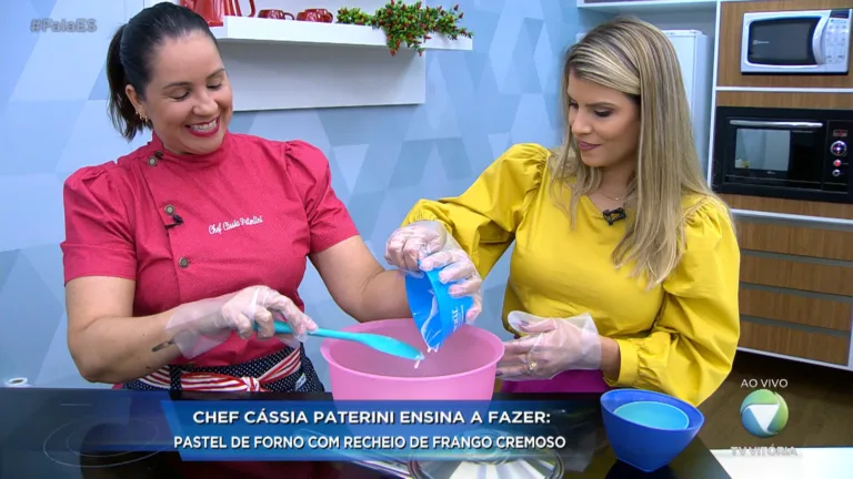 Espaço Gourmet: Pastel de forno com recheio de frango cremoso