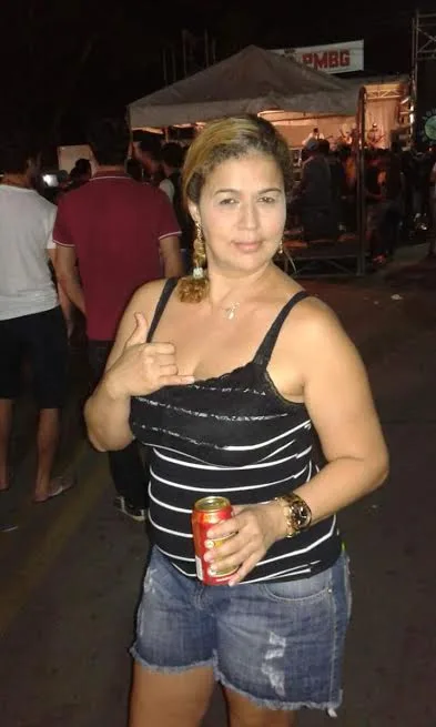 Mulher é assassinada a tiros dentro de bar em Baixo Guandu