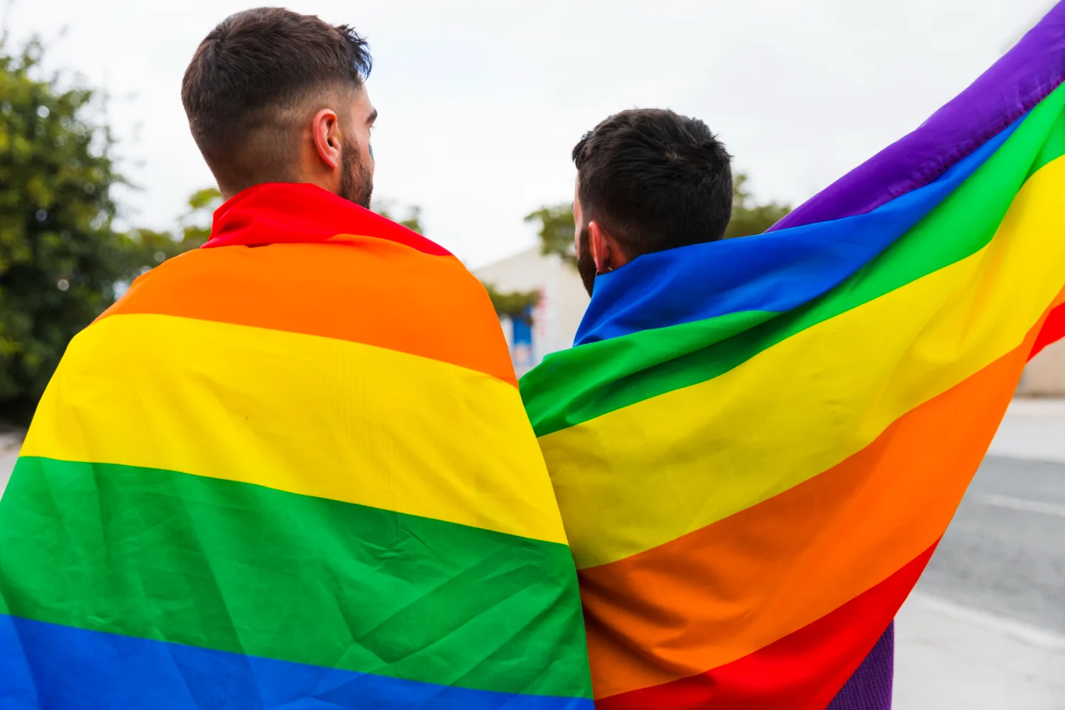 Hoje é Dia do Passivo: veja o que significa data LGBT+ e se é feriado