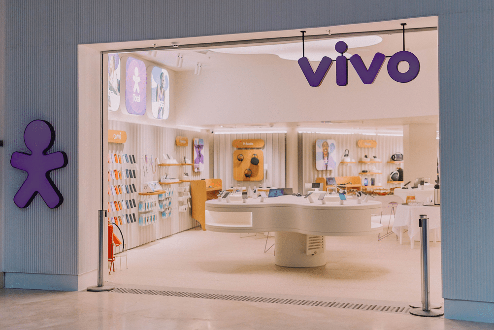 Vivo entrega novo conceito de experiência em sua loja do Shopping Vitória