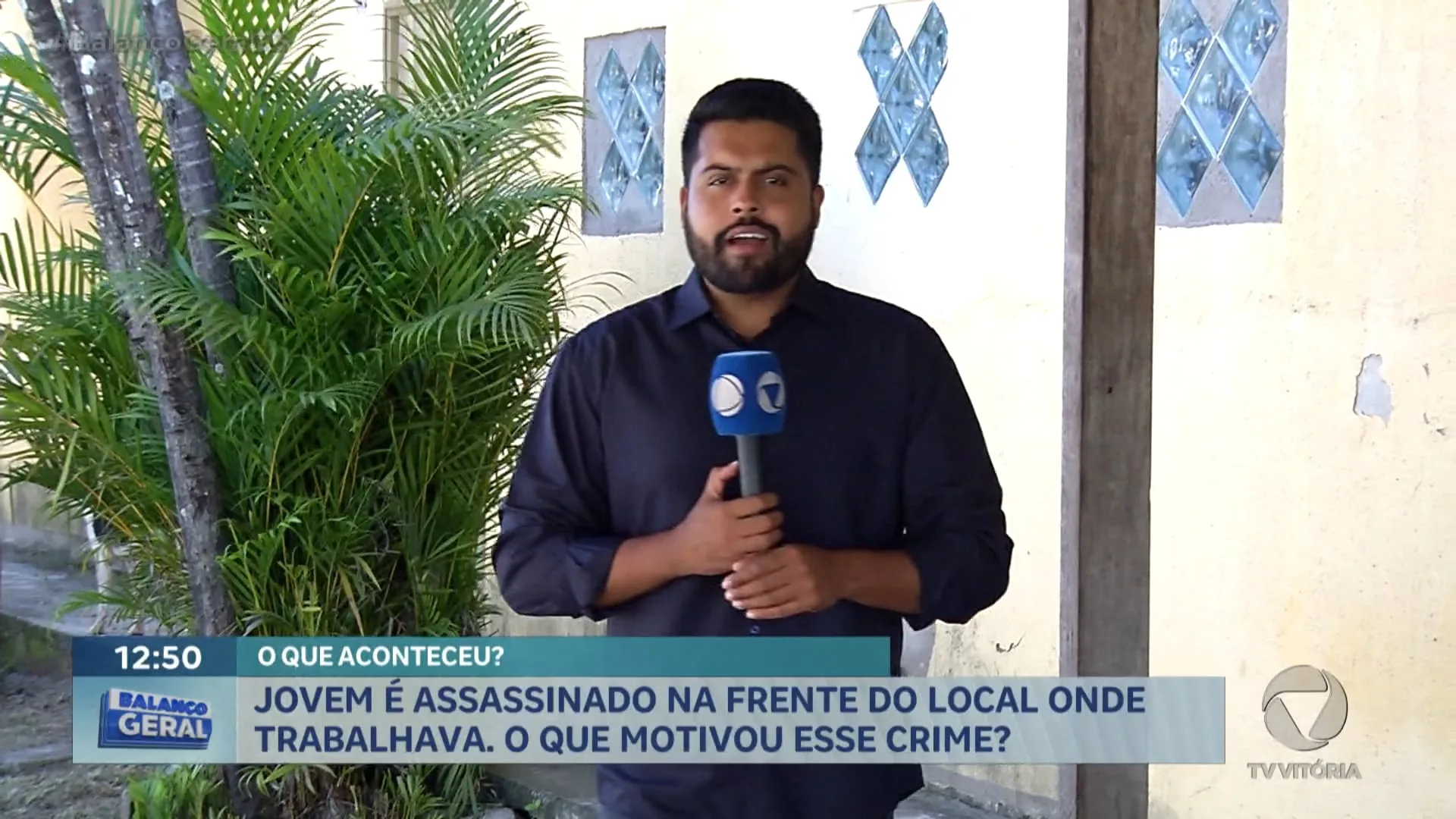 Jovem é assassinado na frente do local onde trabalhava. O que motivou esse crime?