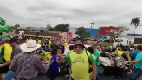 Justiça mantém prisão preventiva de homem que atropelou manifestantes em bloqueio