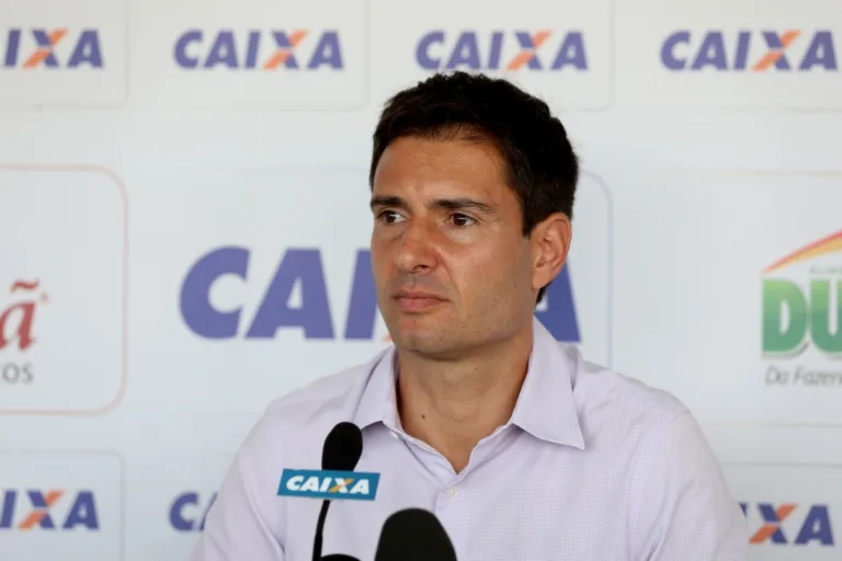 Diego Cerri recusa proposta do Palmeiras para substituir Alexandre Mattos