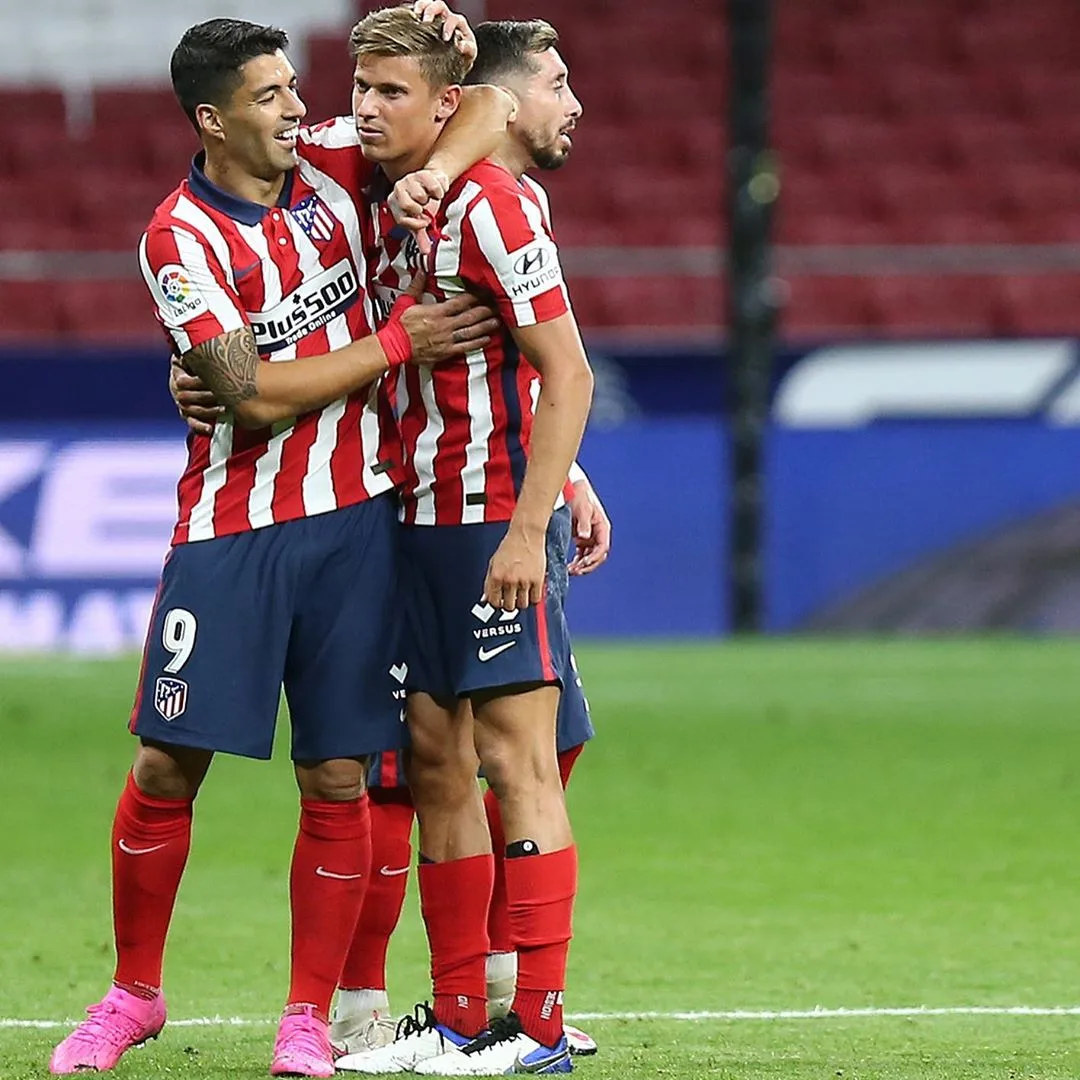 Invicto no Espanhol, Atlético de Madrid vence Betis com assistência de Renan Lodi