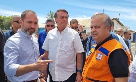 Bolsonaro compara efeitos da catástrofe de chuvas na Bahia a de isolamento social