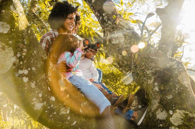 Passear em parques e praças pode ajudar você a tomar menos remédios