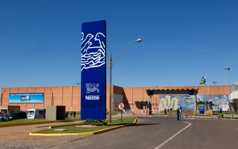 Vendas da Nestlé caem no 1º trimestre para US$ 24,14 bilhões