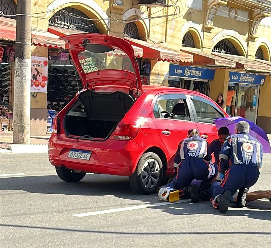 Pedestre fica ferido após atropelamento no Centro de Vitória