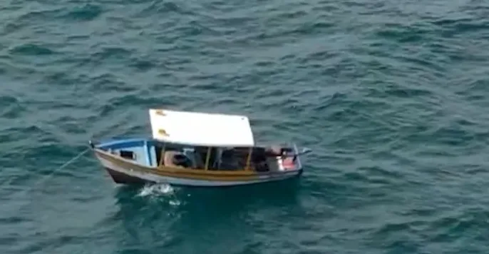 VÍDEO | Pescador sai para trabalhar e desaparece em Guarapari