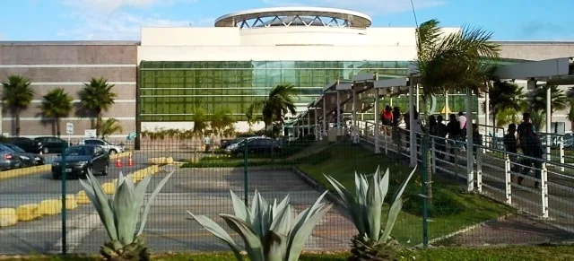 Cerca de 80 vagas de trabalho no Shopping Vitória