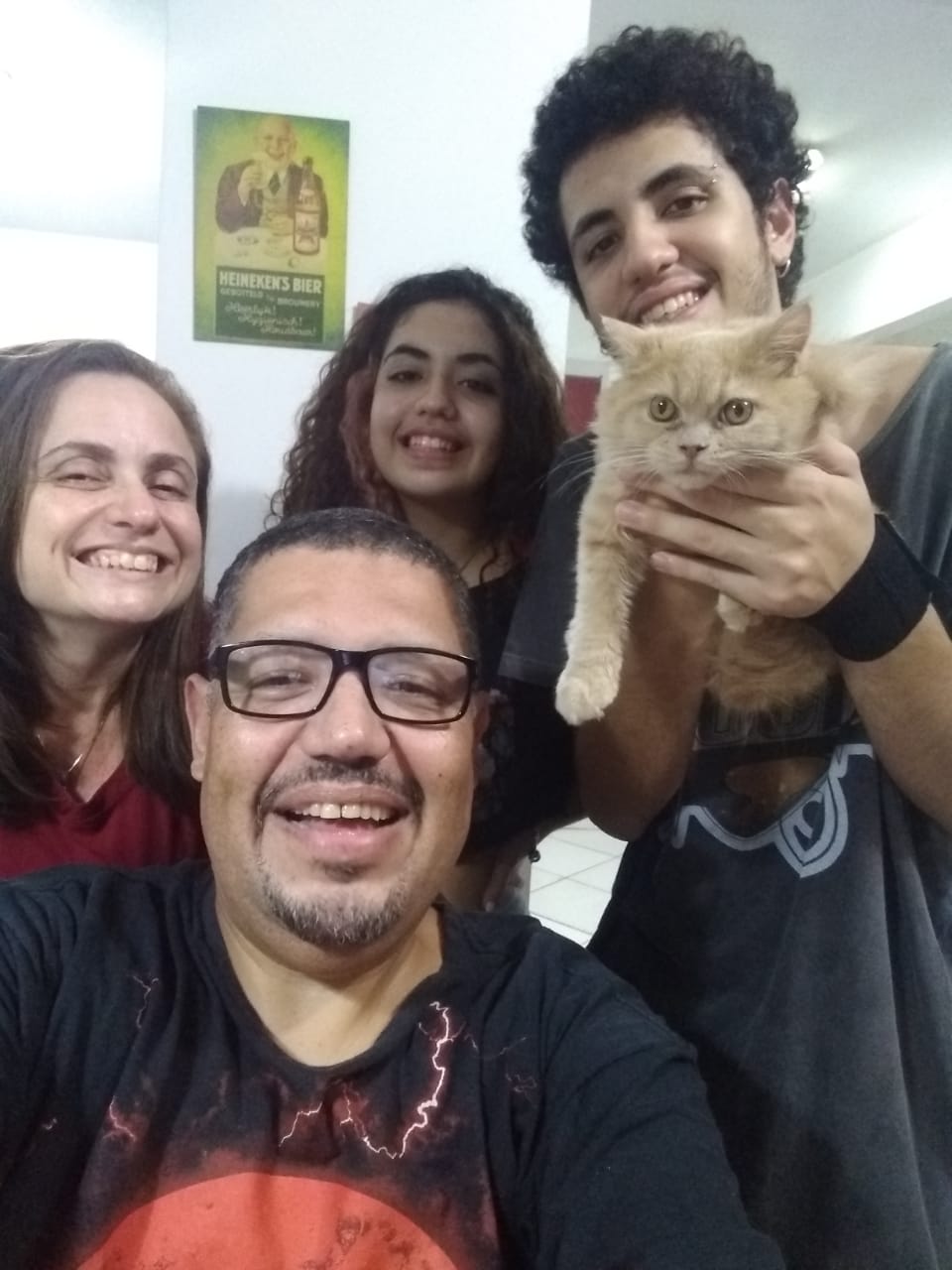 O GRANDÃO E A GATINHA !!