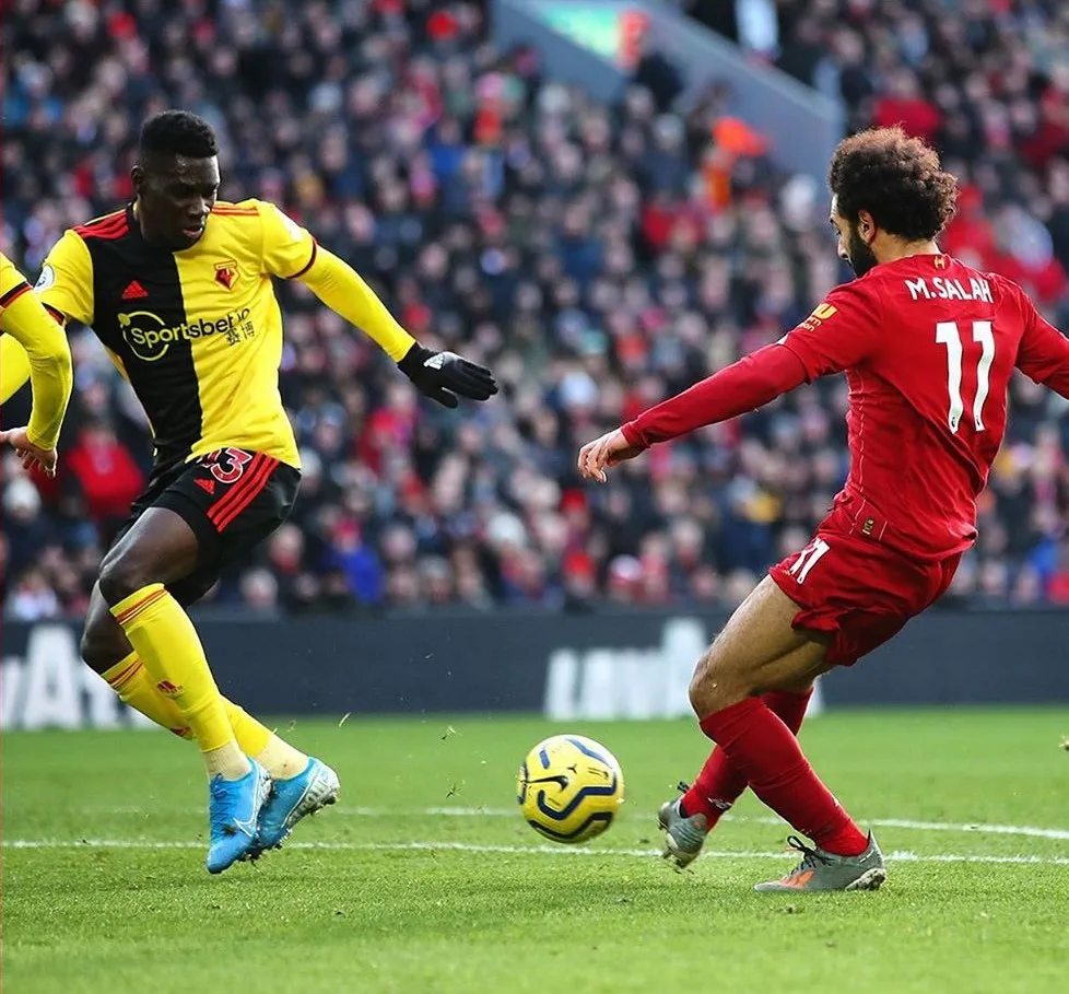 Com golaços de Salah, Liverpool vence Watford antes ir ao Mundial de Clubes