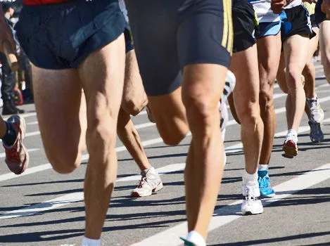 Especialistas orientam sobre cuidados necessários para evitar lesões durante corrida