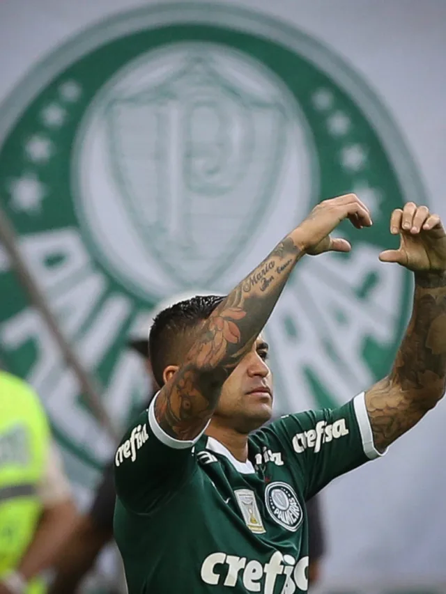 Em jogo atrasado, Palmeiras retorna à arena para tentar selar paz com a torcida