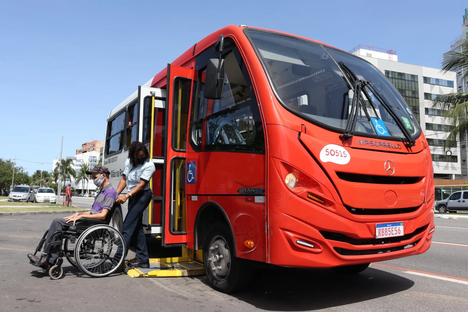 Festa da Penha: ônibus Mão na Roda de graça para fiéis