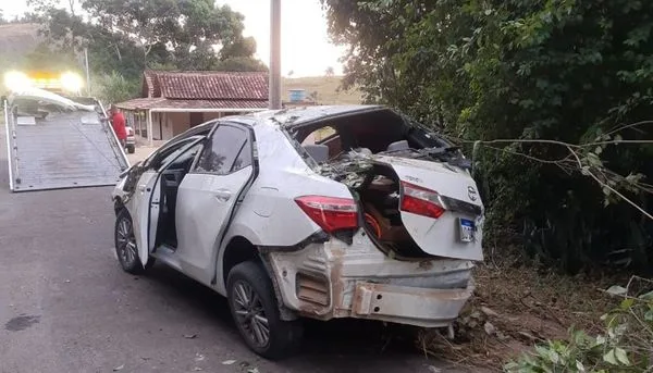 Mulher morre em acidente na ES-220 em Vila Pavão