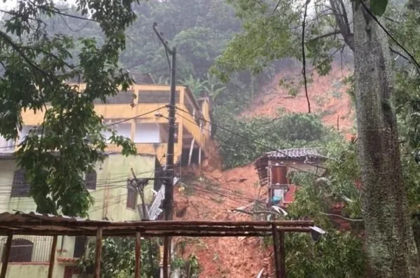 Número de mortos sobe para ao menos 13 por causa de temporais no Rio de Janeiro