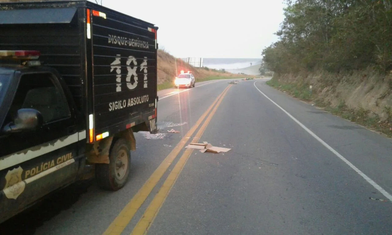 Motorista foge após atropelar e matar pedestre na Rodovia ES 490 em Itapemirim