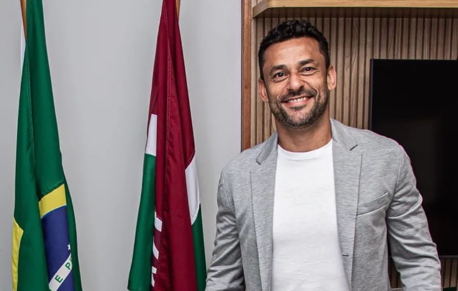 VÍDEO | Fred, ídolo do Fluminense, sofre assalto à mão armada no Rio