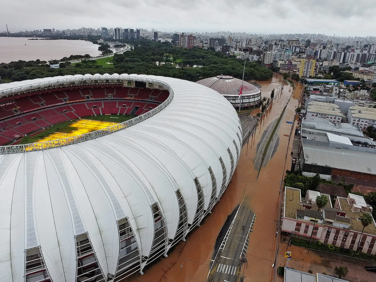 Chuva no RS: estádios são alagados durante enchente em Porto Alegre