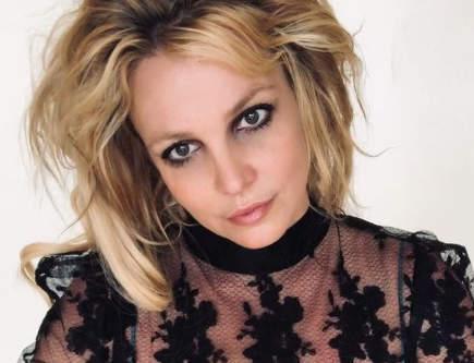 Após depoimento chocante, Britney Spears desabafa: 'Peço desculpas por fingir'