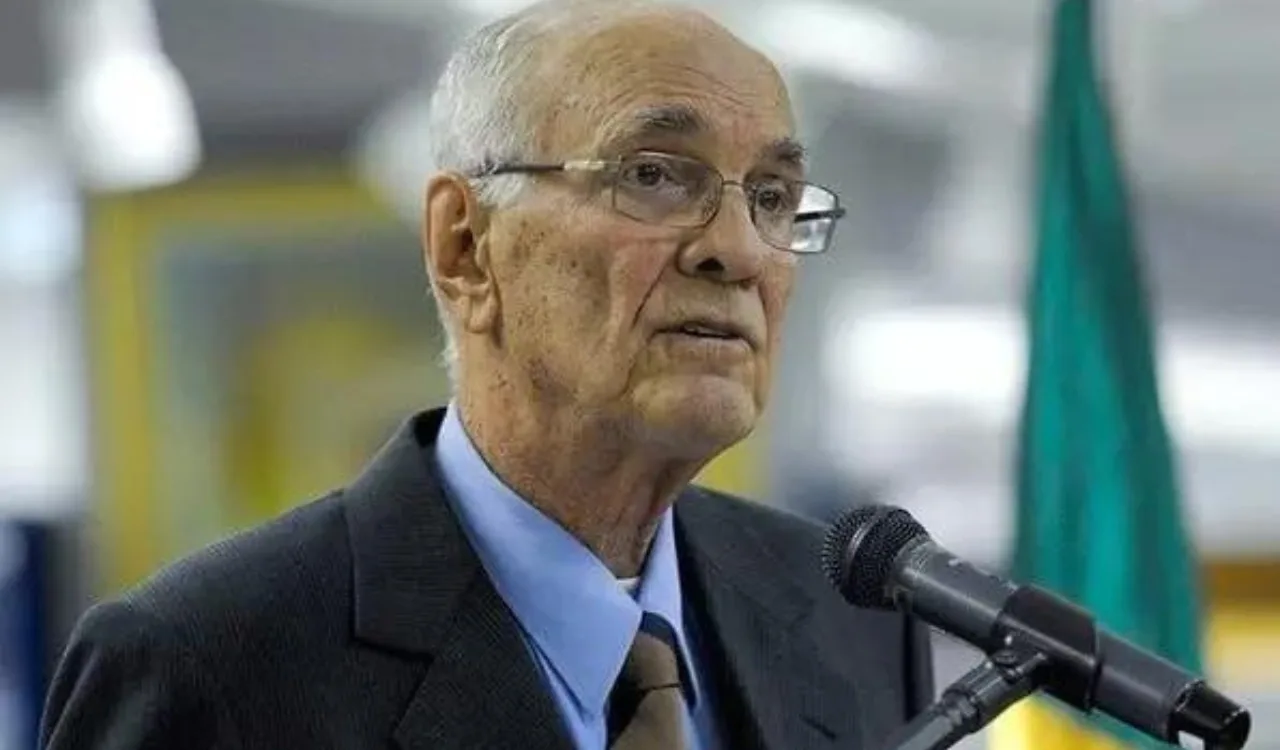 Morre Roberto Saturnino Braga, ex-prefeito do Rio, aos 93 anos