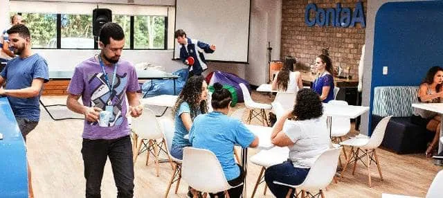 Conta Azul abre 60 vagas em diversas áreas