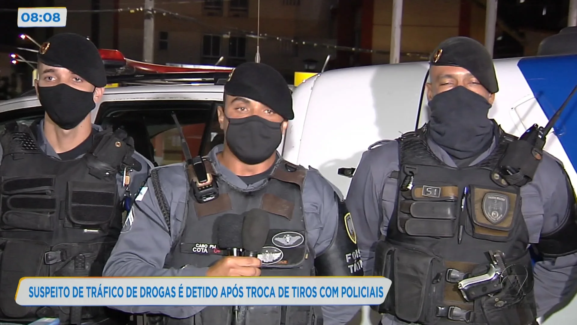 Suspeito de tráfico de drogas é detido após troca de tiros com policiais