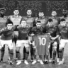 Em jogo marcado por homenagens a Maradona, Napoli vence e vira líder de seu grupo