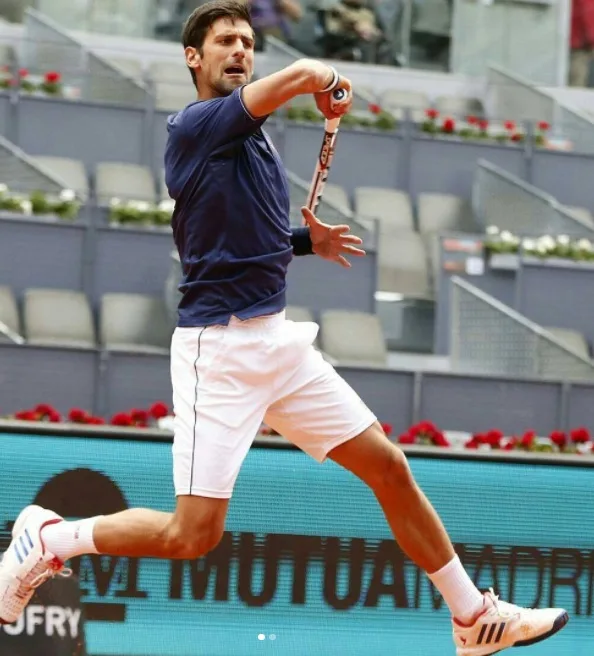 Nishikori desiste e Djokovic vai à semifinal em Madri; Melo avança nas duplas