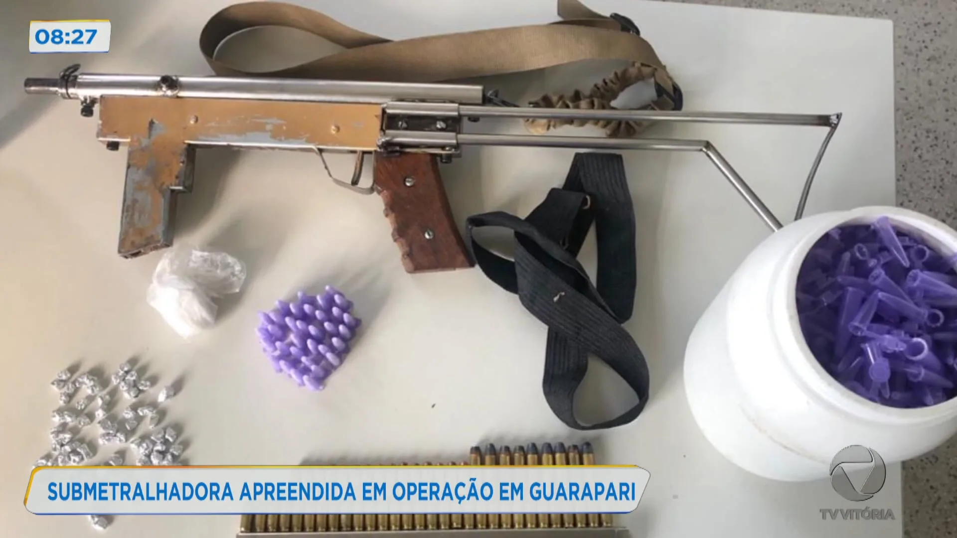 Submetralhadora apreendida em operação em Guarapari