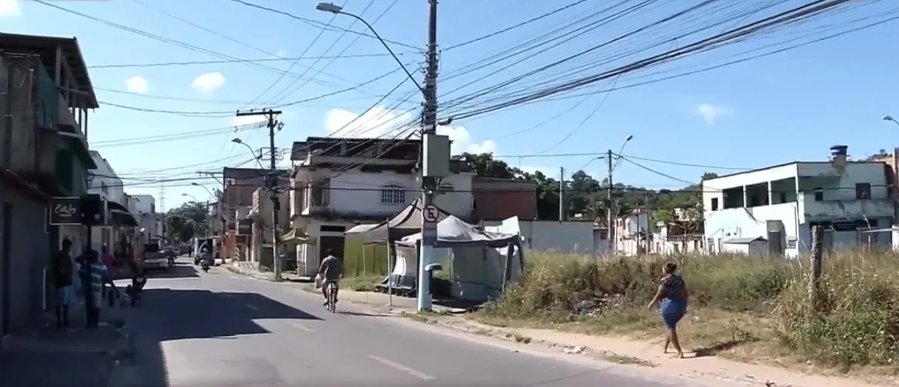 Criminosos realizam 'toque de recolher' após morte de adolescente na Serra