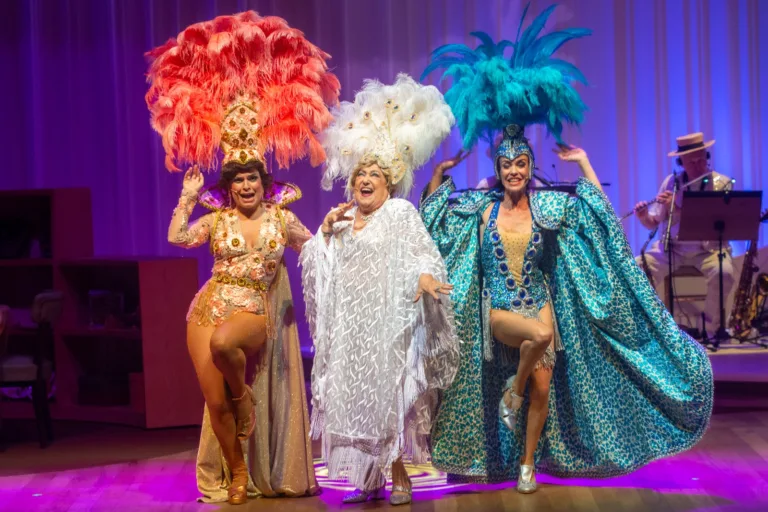 "A Vedete do Brasil – Um Musical Brasileiro" chega pela primeira vez em Vitória