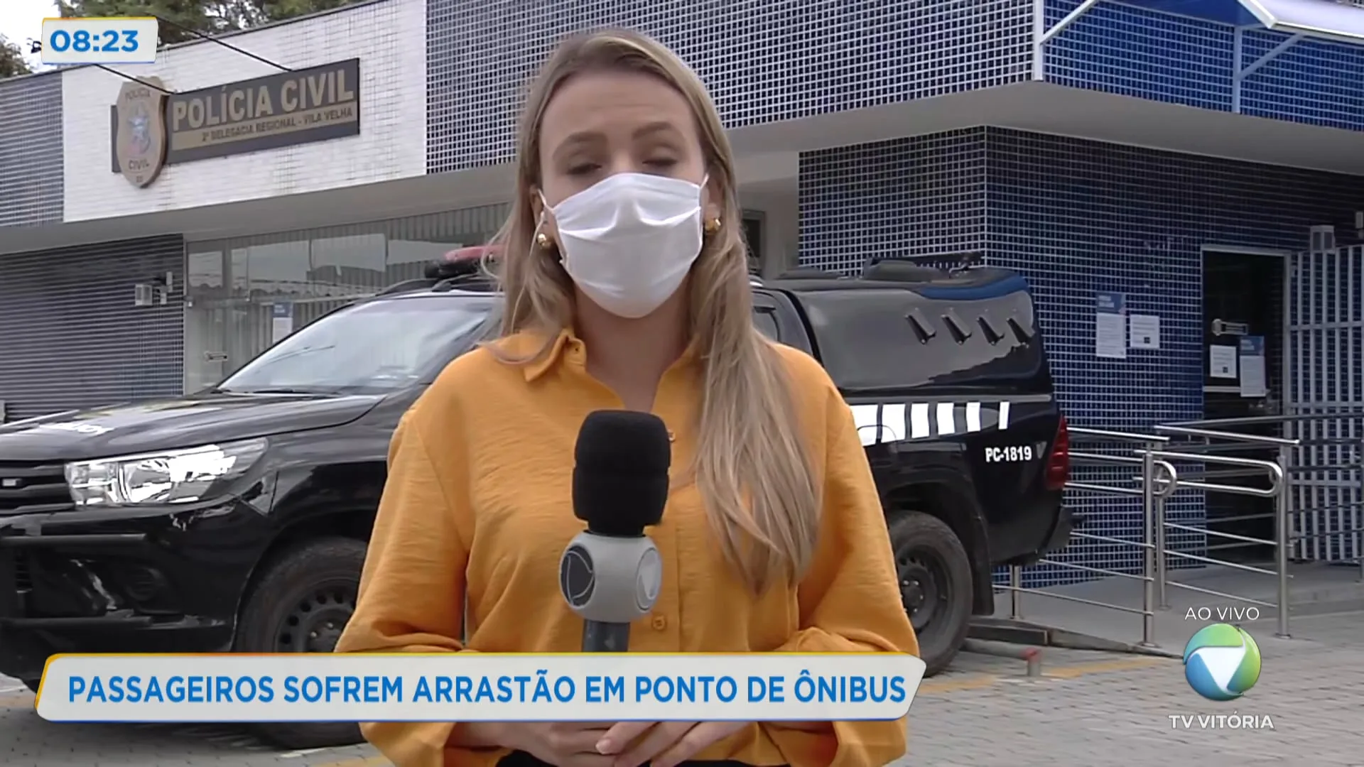 Passageiros sofrem arrastão em ponto de ônibus