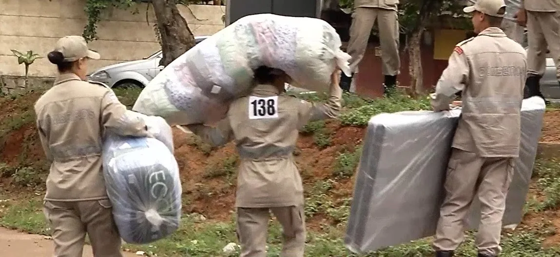 'Praça do Povo' abre espaço para a solidariedade e pede doações para vítimas das chuvas no ES!