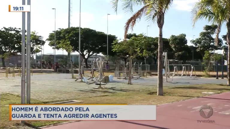 Suspeito de tráfico de drogas é abordado pela Guarda Municipal, agride agentes e é preso
