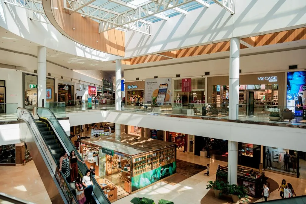 Shopping Vitória faz liquidação de inverno com até 70% de desconto