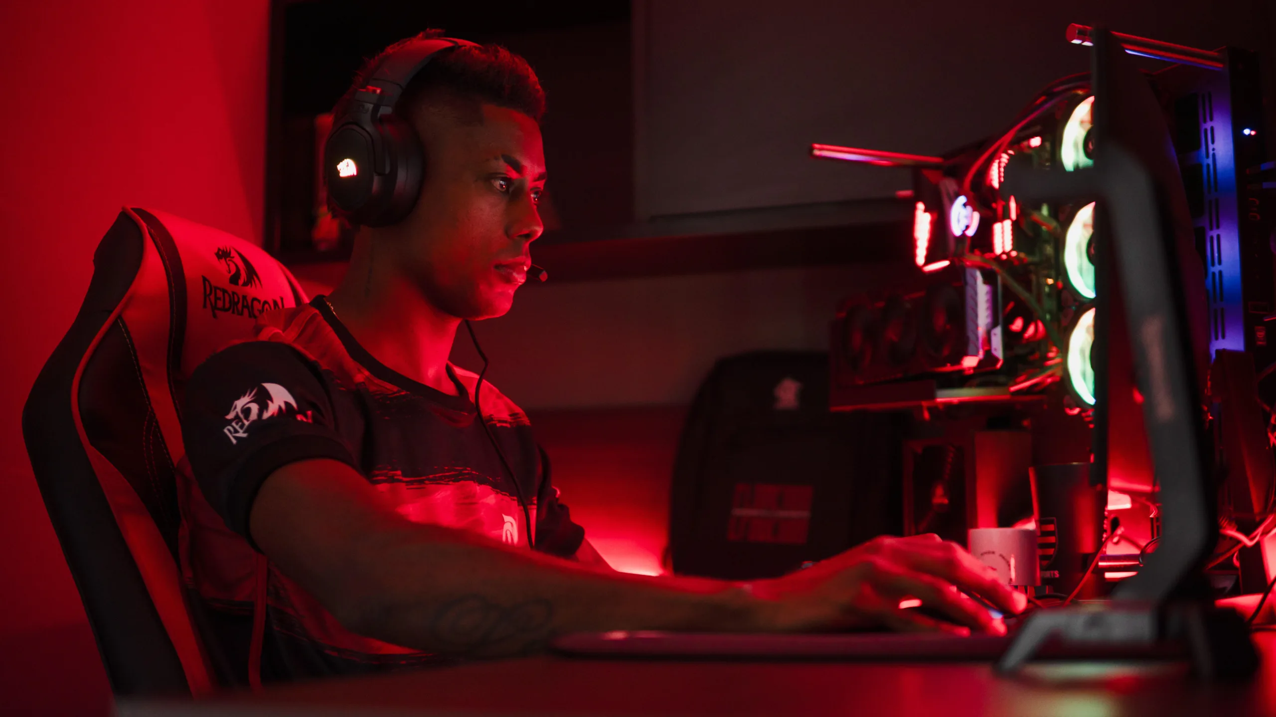 Bruno Henrique, atacante do Flamengo, se torna embaixador do Flaesports