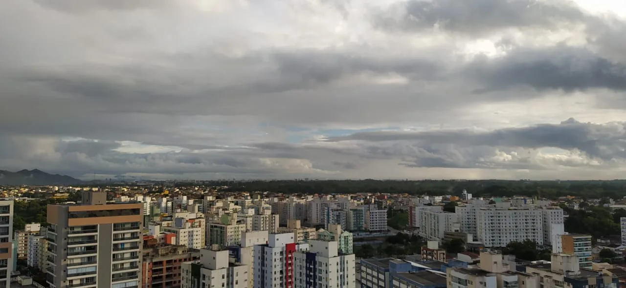 Ouviu trovões? Veja como fica o tempo no ES neste fim de semana