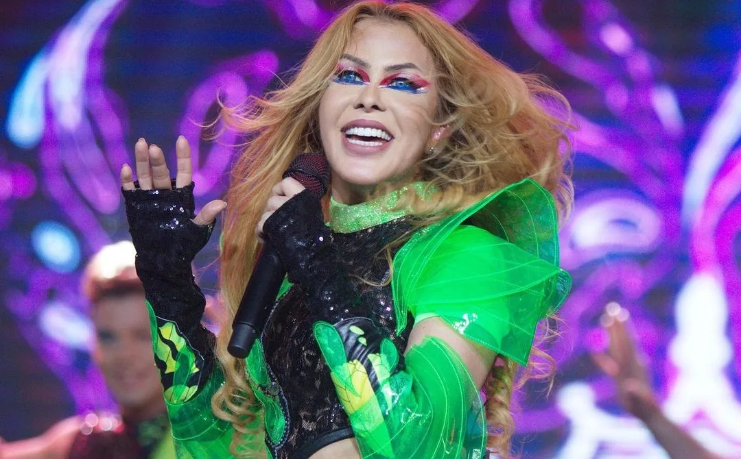 Joelma cancela show após ser diagnosticada com covid-19 pela quinta vez