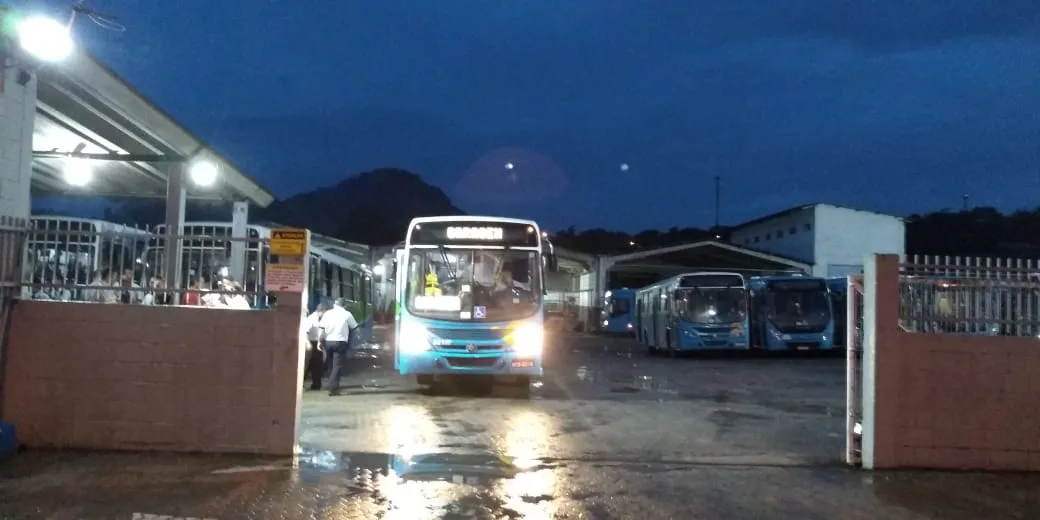 Greve dos rodoviários chega ao 2º dia na GV. Acompanhe a cobertura!