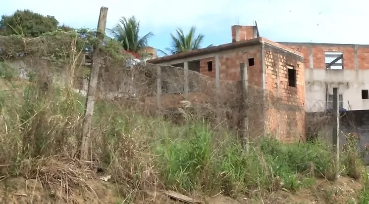 PM baleado em Cariacica: vizinha pediu ajuda para policial após ataque de traficantes